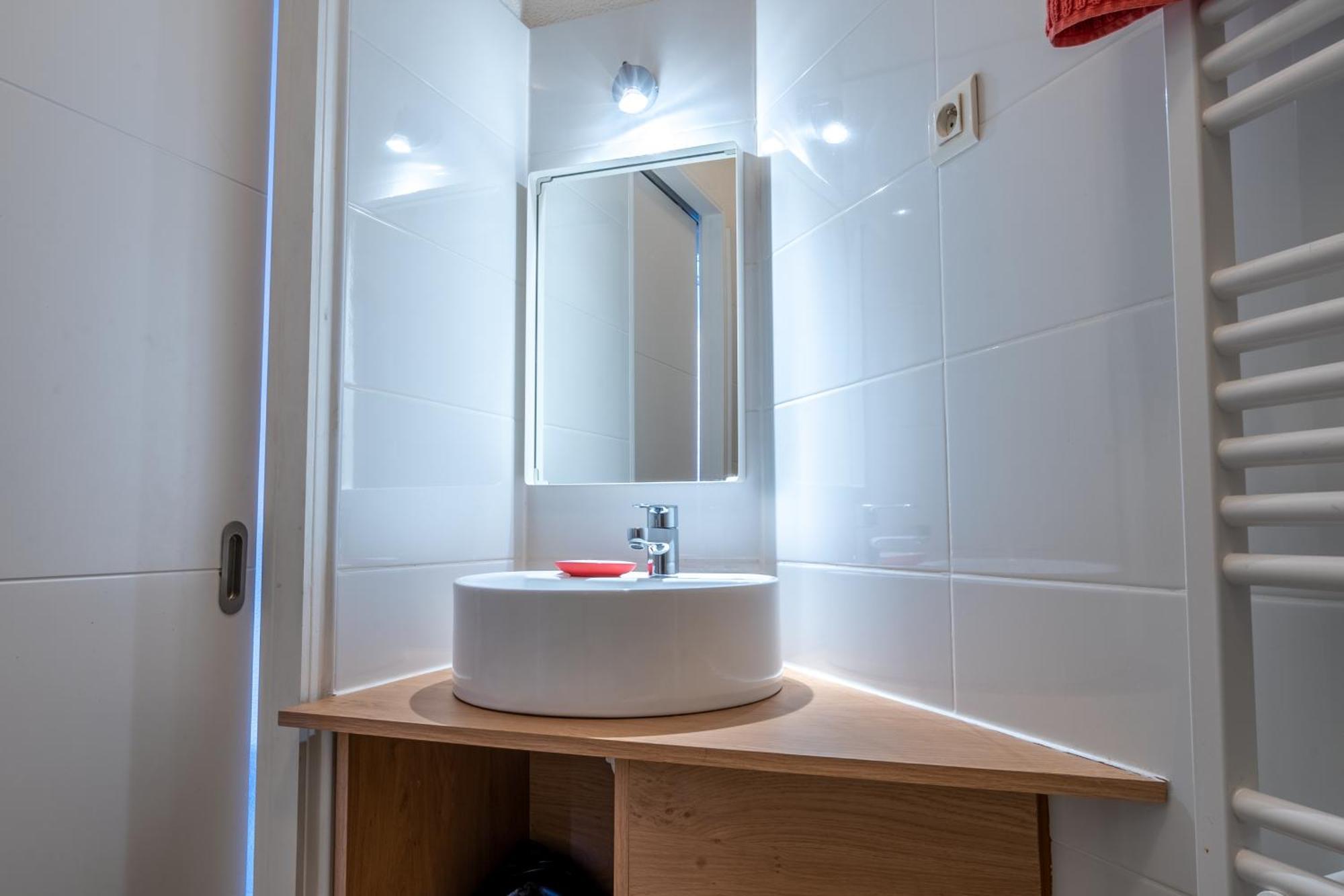 Capstay La Station - Lourdes - Centre - Residence Serenity Экстерьер фото