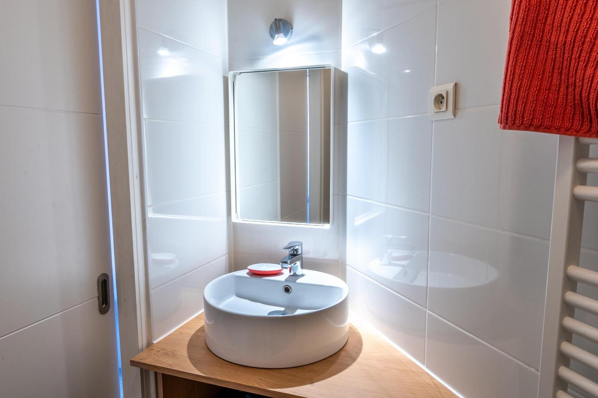 Capstay La Station - Lourdes - Centre - Residence Serenity Экстерьер фото